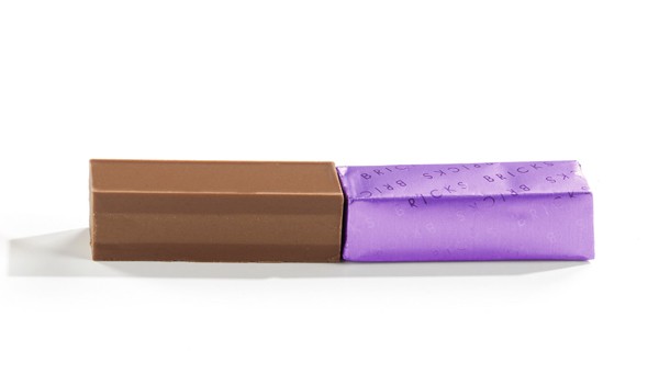 Cremini Bricks con mandorle e cacao